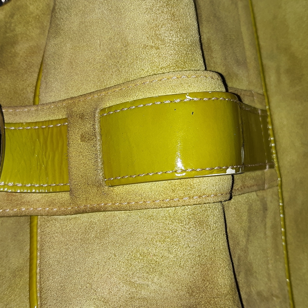 Authentic Medium Coach - image 4